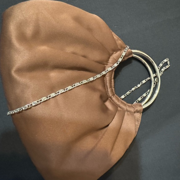 Satin bag - Picture 4 of 10